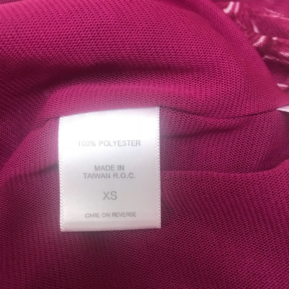 NY&Co Sleeveless Ruffle Top - Picture 5 of 5